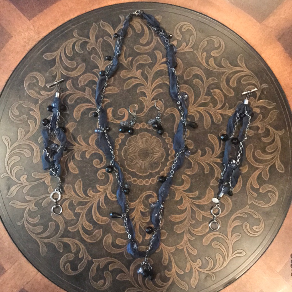 Cookie Lee Three-Piece Jewelry Set Nwt
